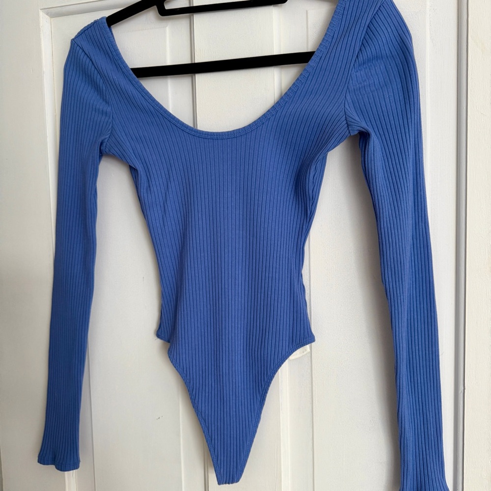 Wilfred Aritzia Blue Ribbed Long Sleeve Scoop Neck Bodysuit XS